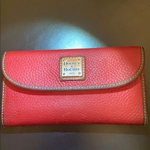 Dooney and Bourke wallet